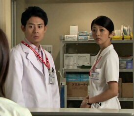 ジェネラルルージュの凱旋伊藤淳史白石美帆.jpg
