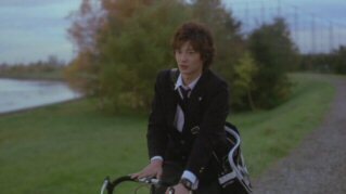 ハルフウェイ岡田将生.jpg