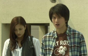 新参者黒木メイサ向井理3.jpg