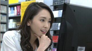 空飛ぶ新垣結衣2.jpg