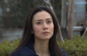 聖なる怪物たち中谷美紀.jpg