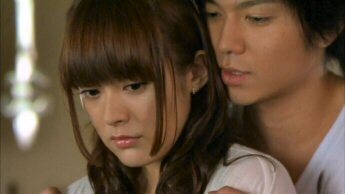 華和家の四姉妹貫地谷しほり加藤成亮肉じゃが.jpg